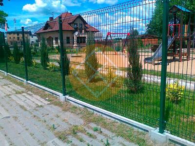 Забор из 3D сетки для детской площадки